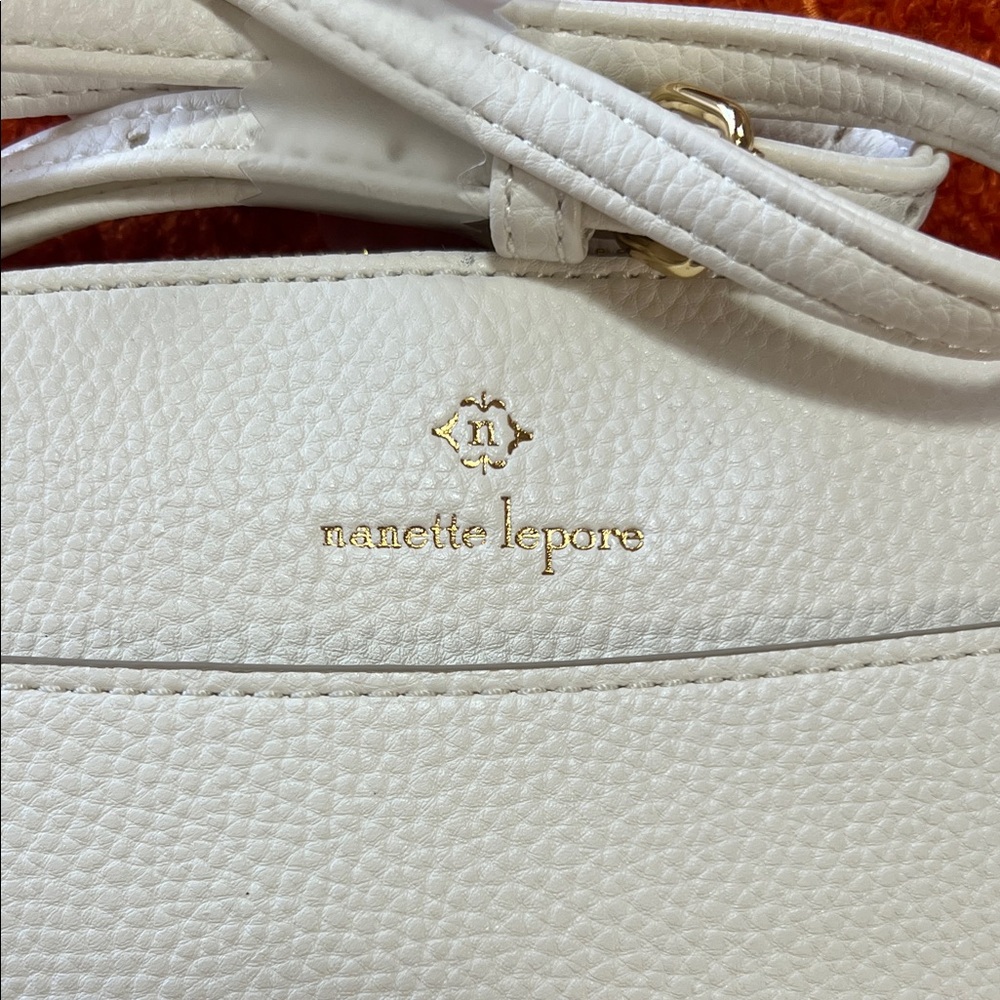 DONATED - Picture 4 of 7